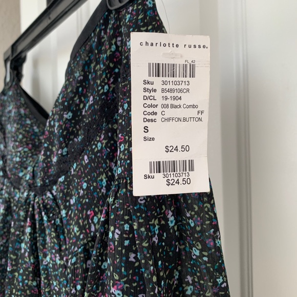 Black floral chiffon sheer mini skirt with buttons - Picture 3 of 4